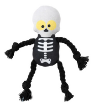 Load image into Gallery viewer, FuzzYard Plush Halloween Cat Toys