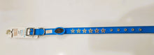 Load image into Gallery viewer, Gummi Flashing Star Dog Collar Blue
