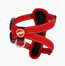 Load image into Gallery viewer, EzyDog Chest Plate Harness Medium