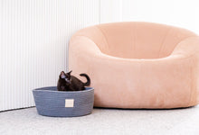 Load image into Gallery viewer, FuzzYard Life Cat Bed - Rope Basket
