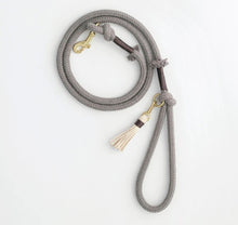 Load image into Gallery viewer, Animals in Charge Organic Cotton Rope Dog Leash
